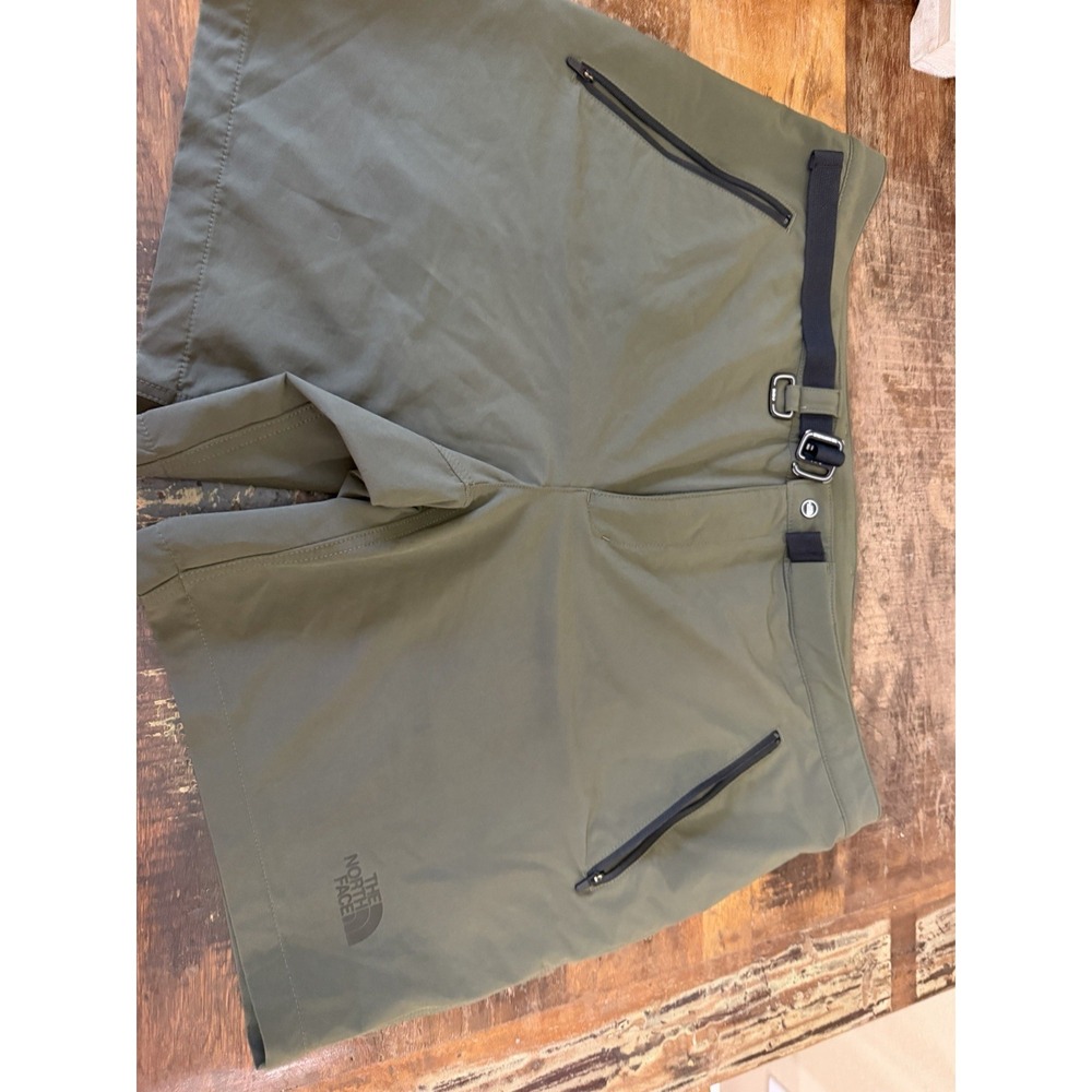 Mens The North Face Men's Paramount Pro Shorts 8 In Inseam 2XL